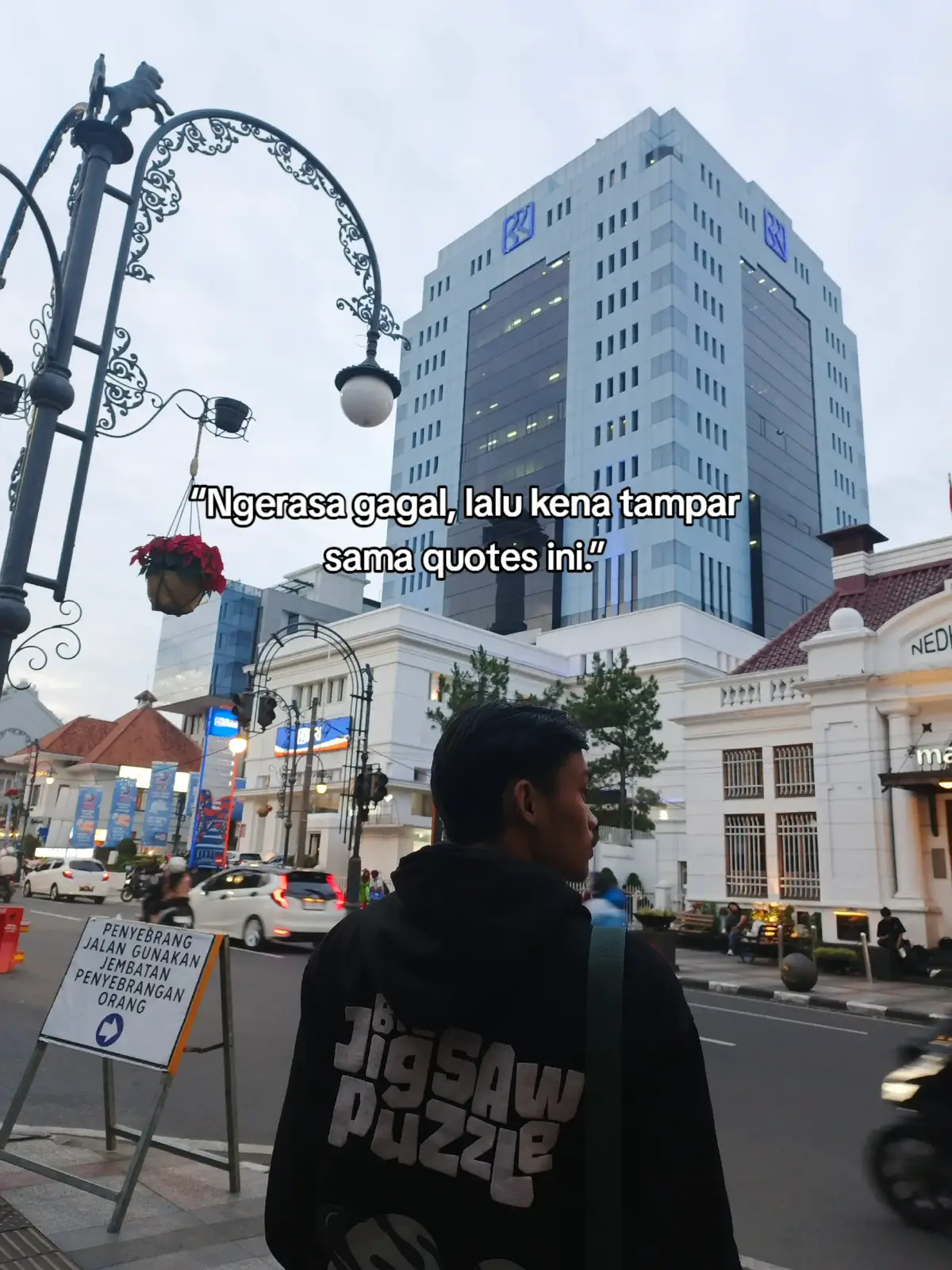 #quotes #katakatamotivasi #motivasisukses #emranbite #quotesemranbite  @emranbite 