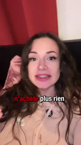 N’achète plus rien sur Internet PENDANT LE BLACK FRIDAY avant d’avoir vérifié ça  Petite astuce pour voir si un prix est artificiellement gonflé 1) dénicher sur Dealabs, grosse commu qui partage les meilleures promos  2) vérifier l’historique des prix du produit via des sites comme keepa, Hagglezon, camelcamel… Vidéo en coIIaboration commerciale avec Dealabs les goat pour dénicher les bons plans (sois proche de tes amis MAIS ENCORE PLUS DE TES CONCURRENTS 😈😈)  #astuce #bonplan #blackfriday #dealabs 