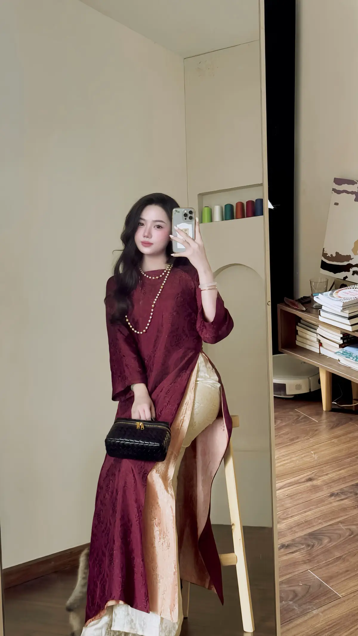 Tôi yêu cô ấy😊