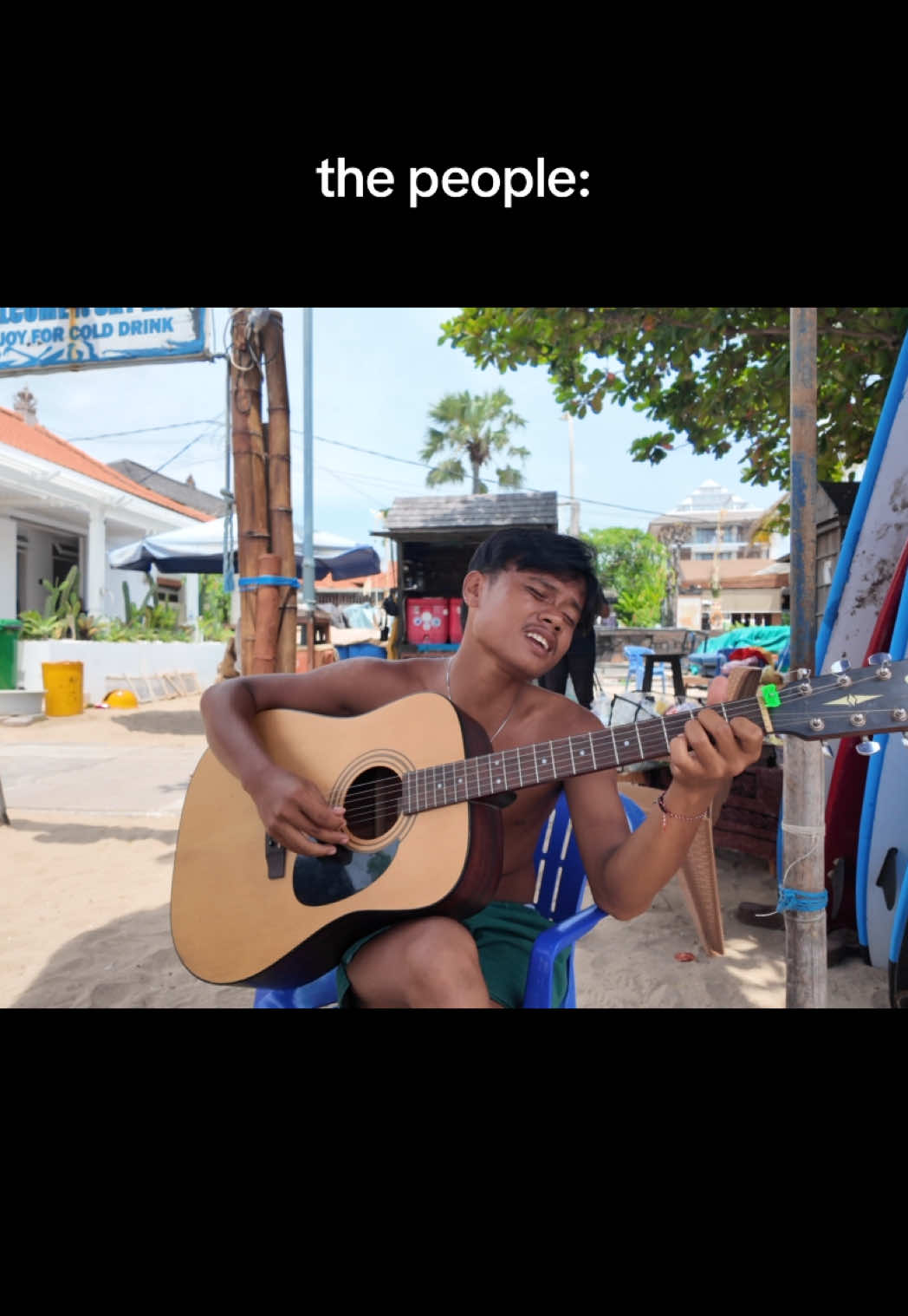 always smiling ❤️ #indonesia #bali @ella.barkerr @ashoneile 