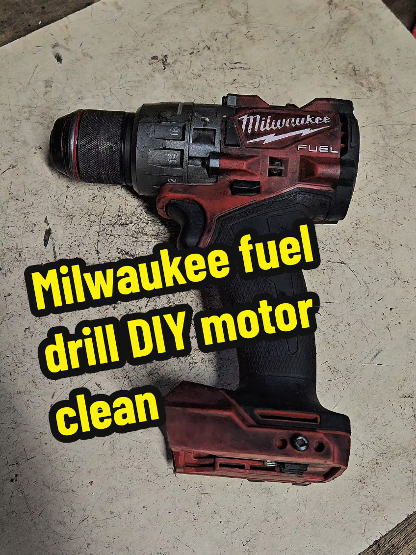 Milwaukee Gen 4 Drill Service and clean #LearnOnTikTok #weekendwarrior #milwaukee 