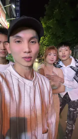 Hoàng em làm gì vậy 🤣 @GĐ Hoàng Chanh Khải 