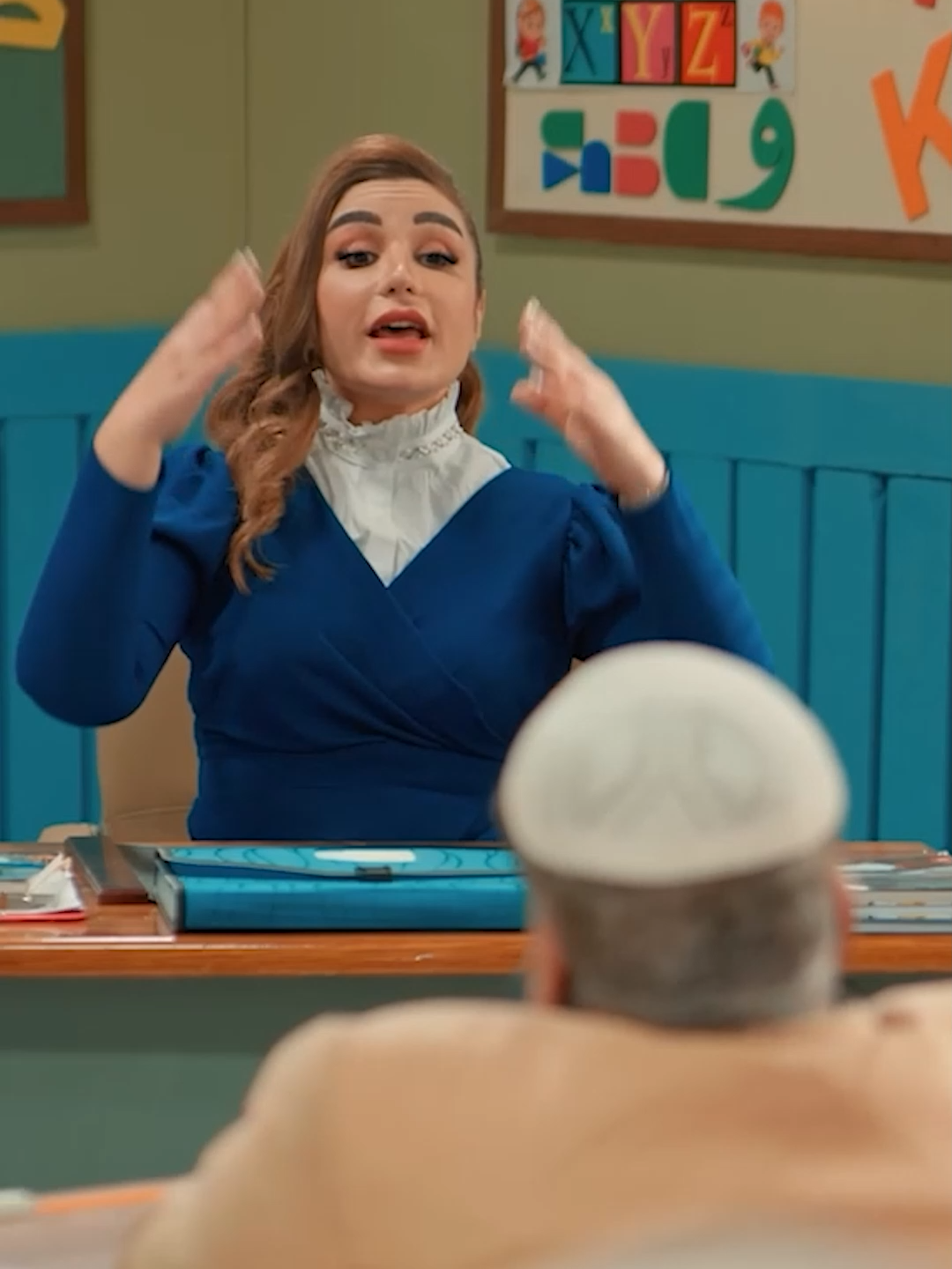 فيسبوك يعني وجه ابوك 🤣 #أبجد_هوّس