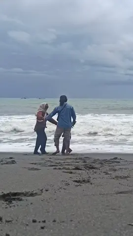 kayanya suami lebih sayang hp ketimbang sayang istri 🥲😂#fyp #fyp 