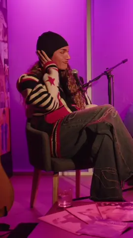 le thé est brûlant @Djebril Slatni #staracademy 