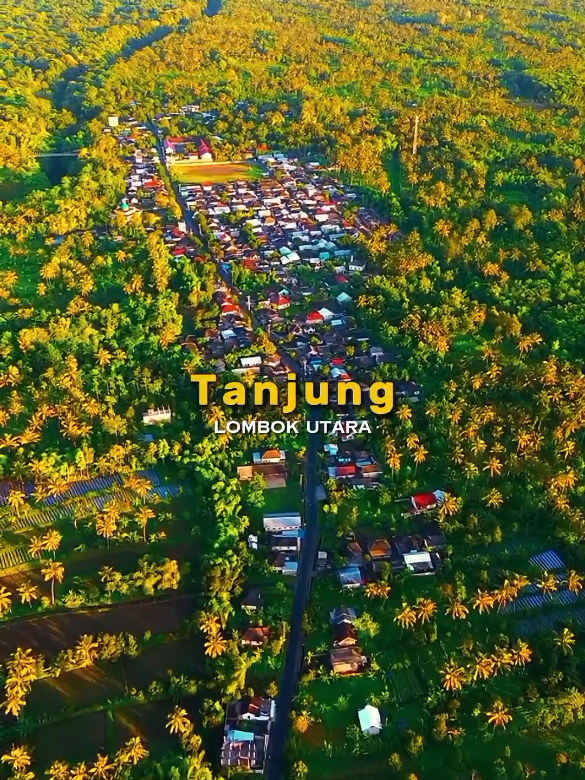 Langit jingga Tanjung mengajarkan bahwa setiap akhir selalu punya keindahan. #lombok  #wisata  #lombokutara  #sunset  #tanjung 