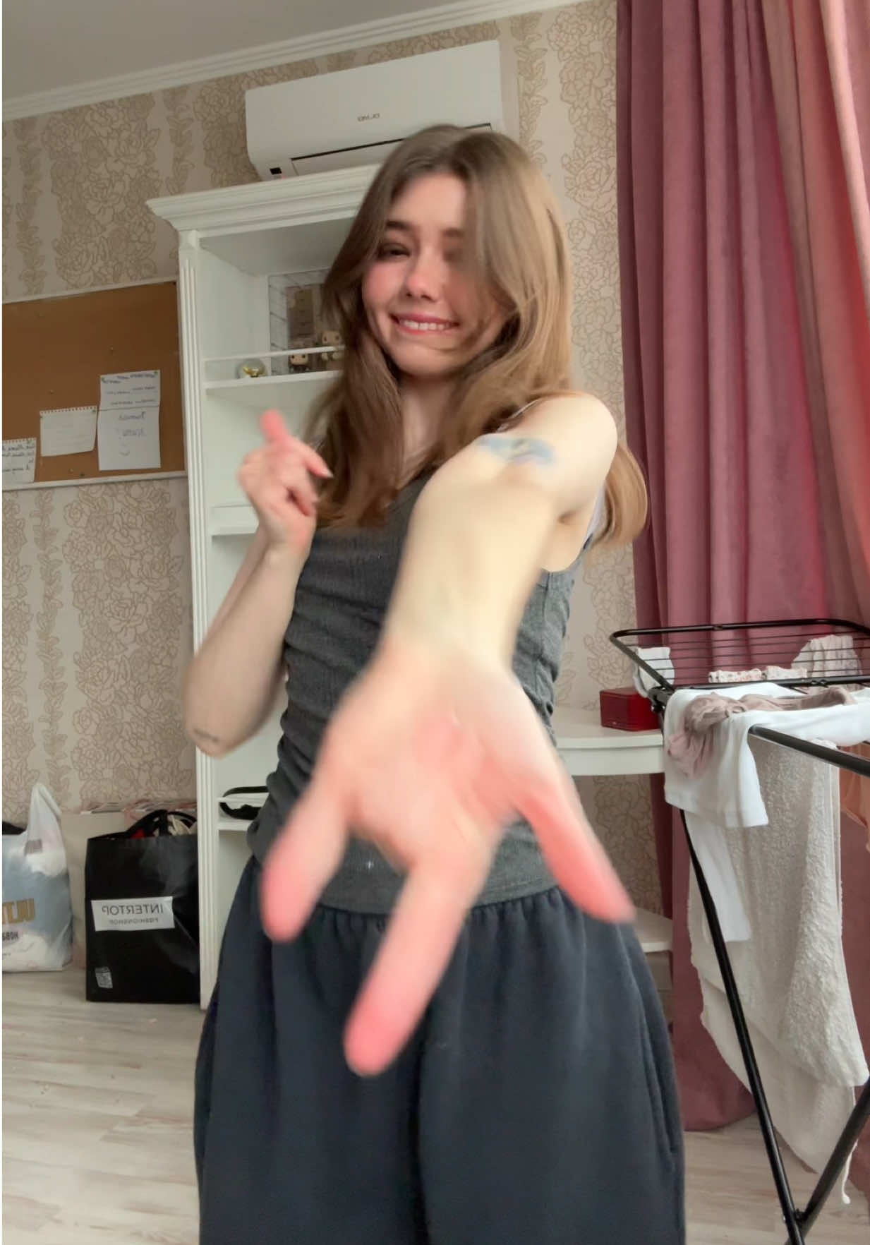 Fake body. Fake situation. I am 23 years old ⚠️. 