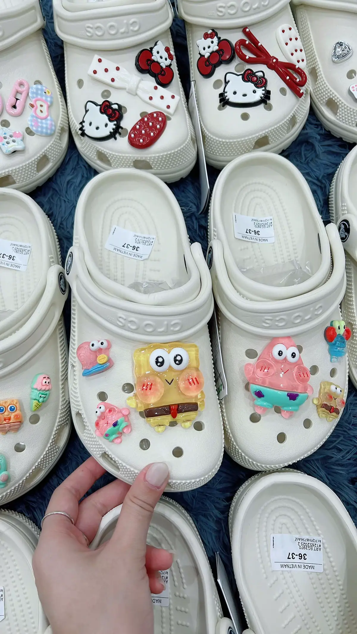 Đôi dép không cần đẹp nhất, chỉ cần êm nhất – và đó là Cross #depCrocs #CrocsViệtNam #CrocsViệtNam #xuhuong #ShopTikTok 