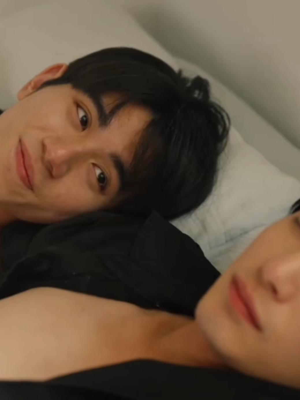 EP3 #TIDEOFLOVE is now available on iQIYI, GagaOOLala, Shortime app.