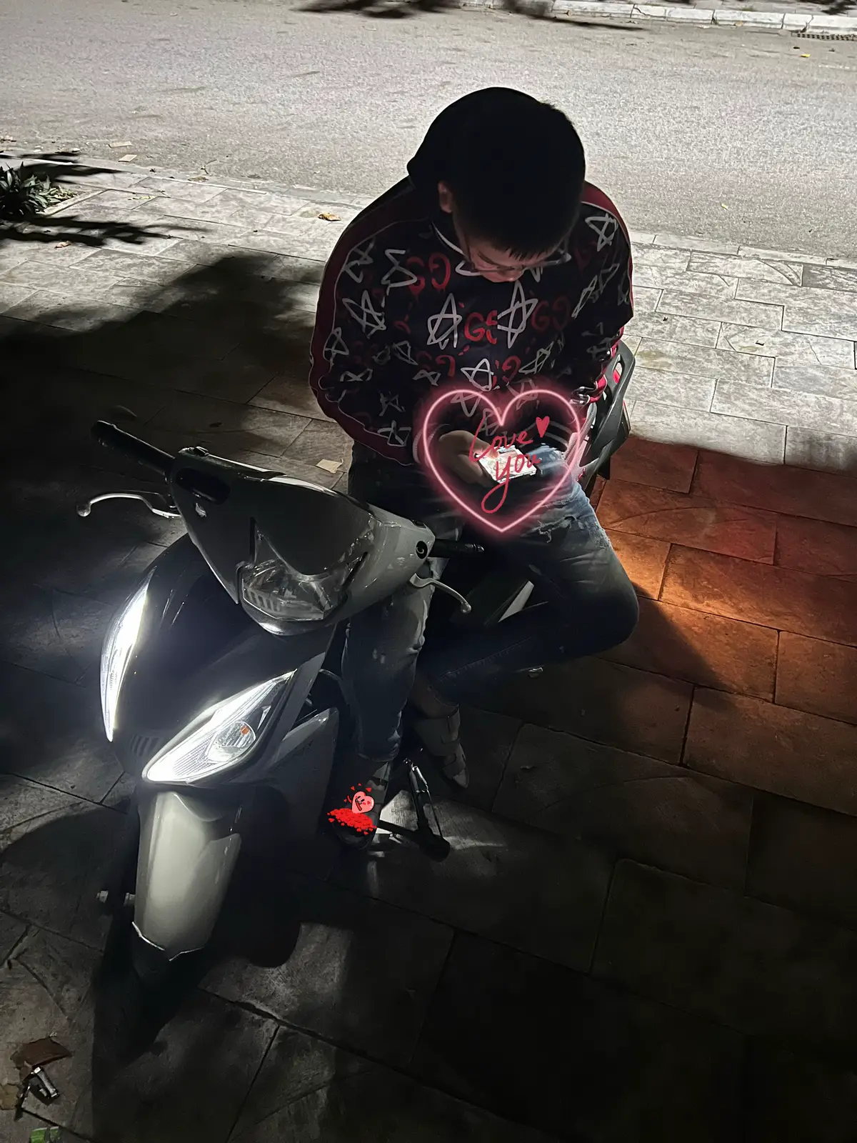 Chỉ biết nhớ …