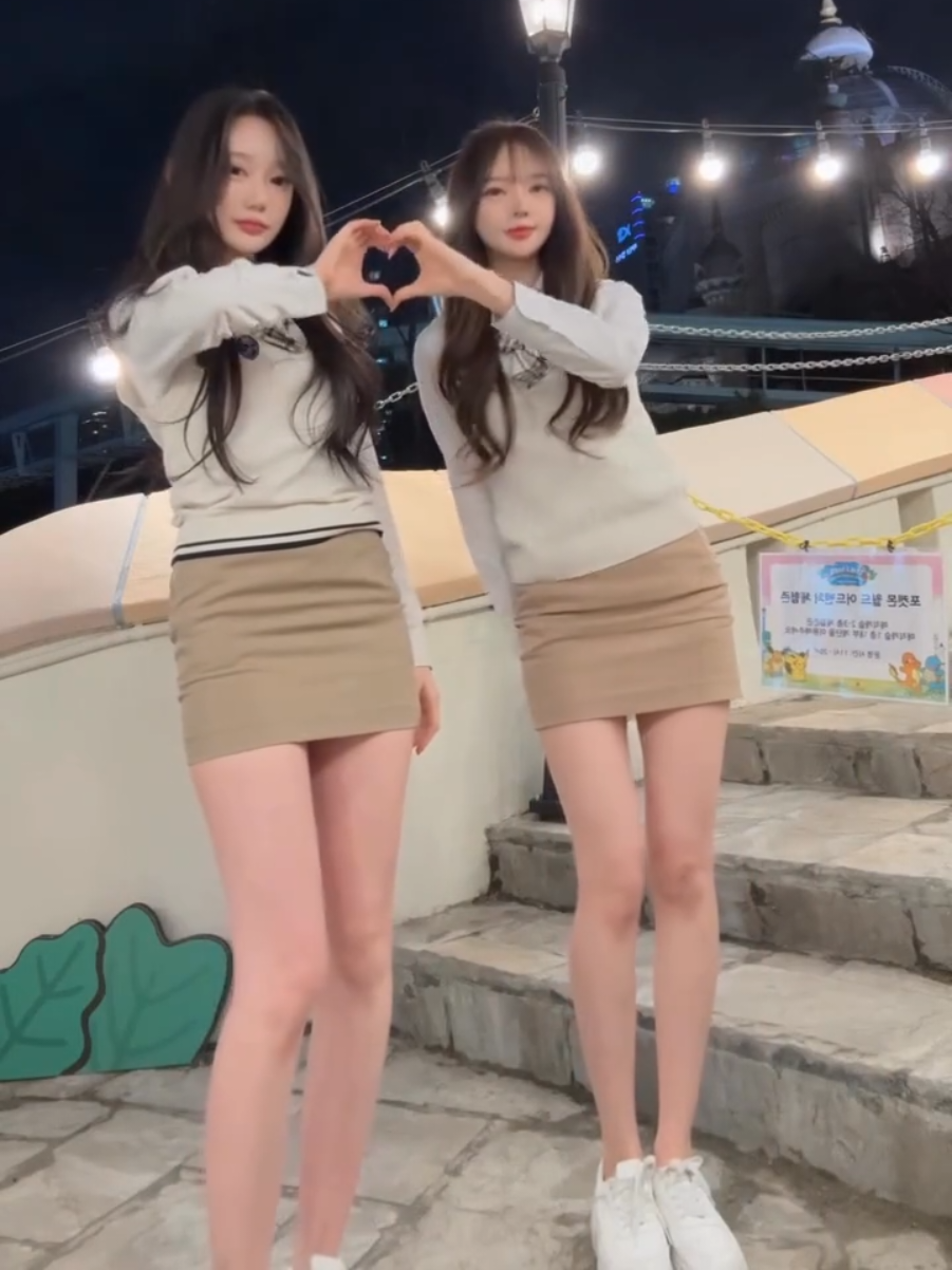 #자매 #여고생 #교복 #롯데월드 #추천 