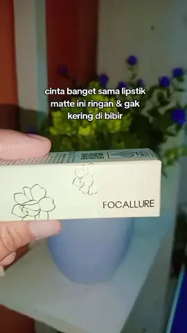 bibir kemerahan alamin dari lipstik focallure 🥰 #fyp #lipstik #lipstikfocallure #fyppppppppppppppppppppppp 