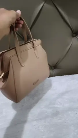 Tas montanawest simpel dan elegan order ya gais #tasviral #taswanita #montanawest #taswanitaviral #handbag 