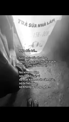 ... #buon_tam_trang #sadstory #buontamtrang #buon #giadinh 