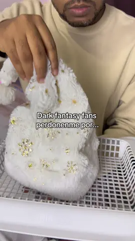 El regalo perfecto para los amantes de Dark Fantasy ✨  #darkfantasy #projector #fakewindow #homedecor 