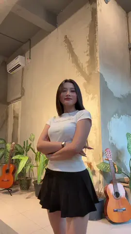 First dance br nyr🥹#asiangirl #trendingtiktok #fypシ゚viral🖤tiktok #foryoupage 