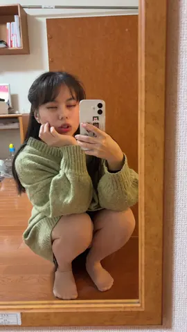 3連休は何するの？？#ハーフツイン #ニット #ニットコーデ 