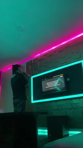 BUKAN DIA TAPI AKU #tulungagung24jam #duniamalam #fyp #topkaraoke #fypage 