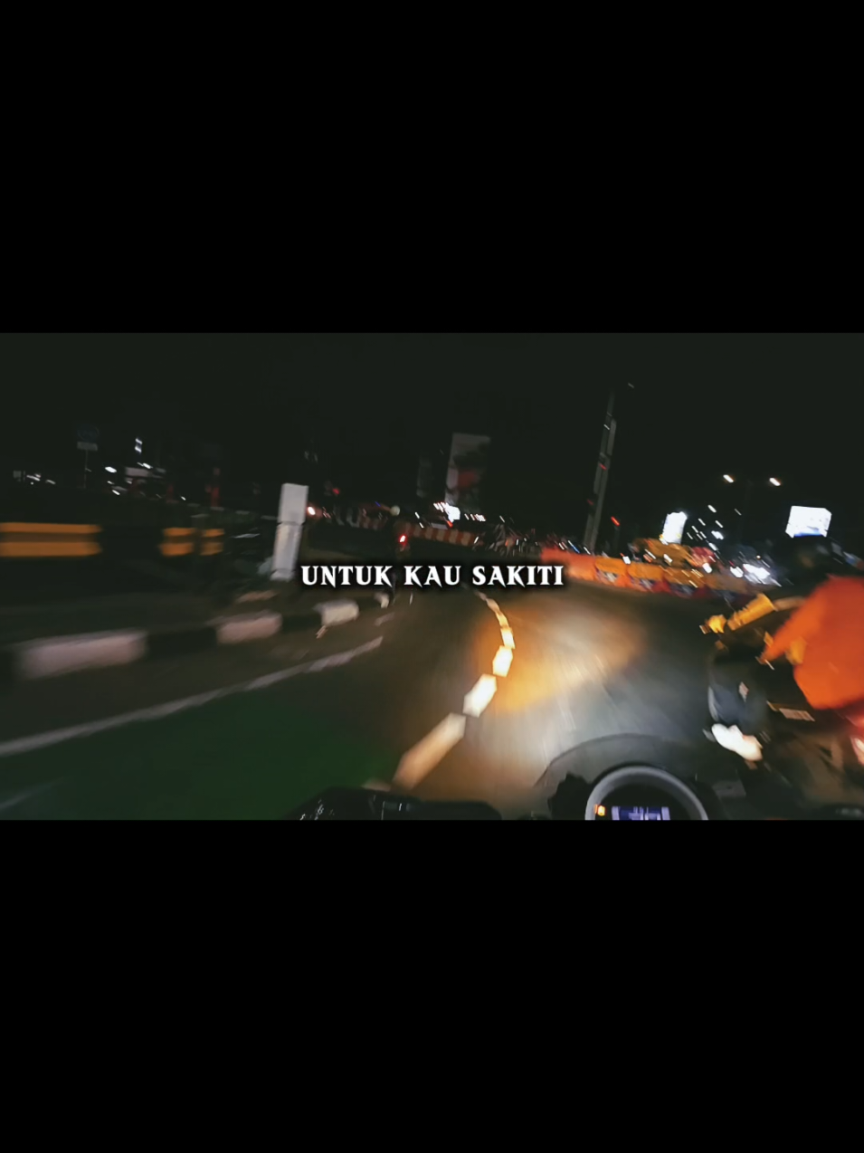 Penipu Hati.  #musikviral #laguviral #storymusik #musikstory #coverrock 