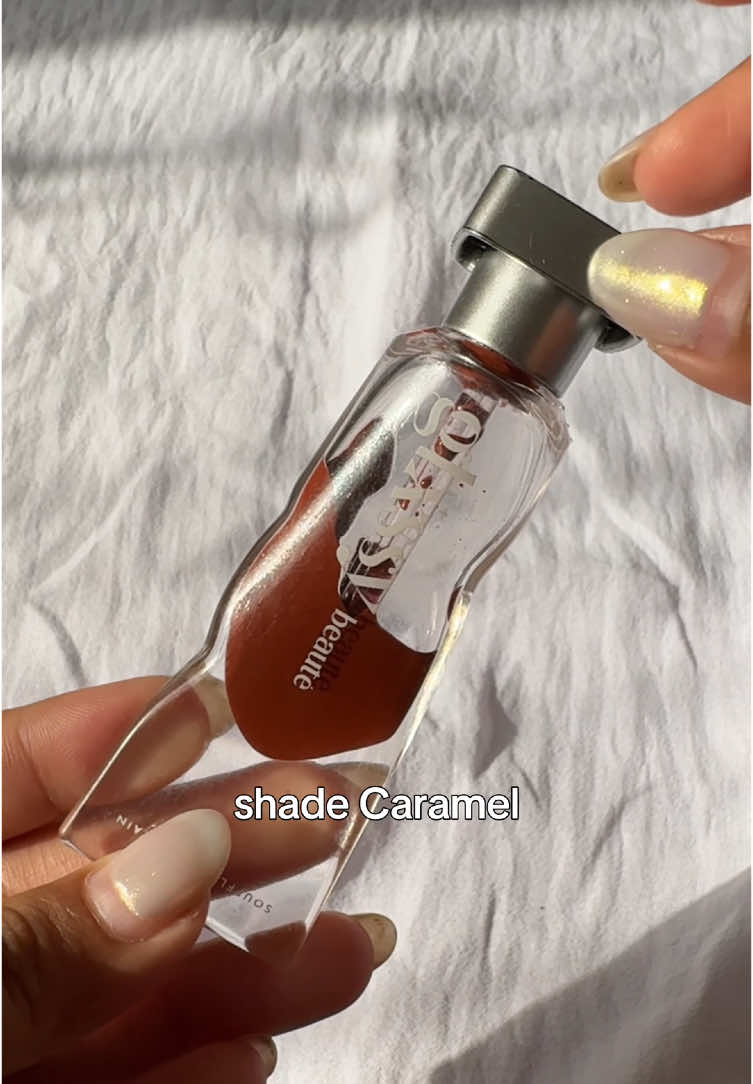 the prettiest liptint indeed! which one is your favorite? 🙋🏻‍♀️ #glxssybeaute #honeysilkgloss #soufflesatinstain #liptint #lipgloss #localbrand #liptintviral #lipswatch #trend