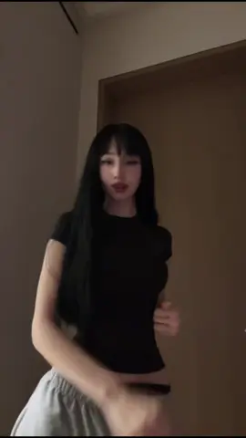 [inst: pelmentoschan_09] dc: @𝑹𝒂𝒉𝒆𝒍𝒂♡ #dance 