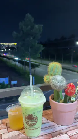 Góc này quen hk  #chill #binhduong #quancafechill #viewchill 