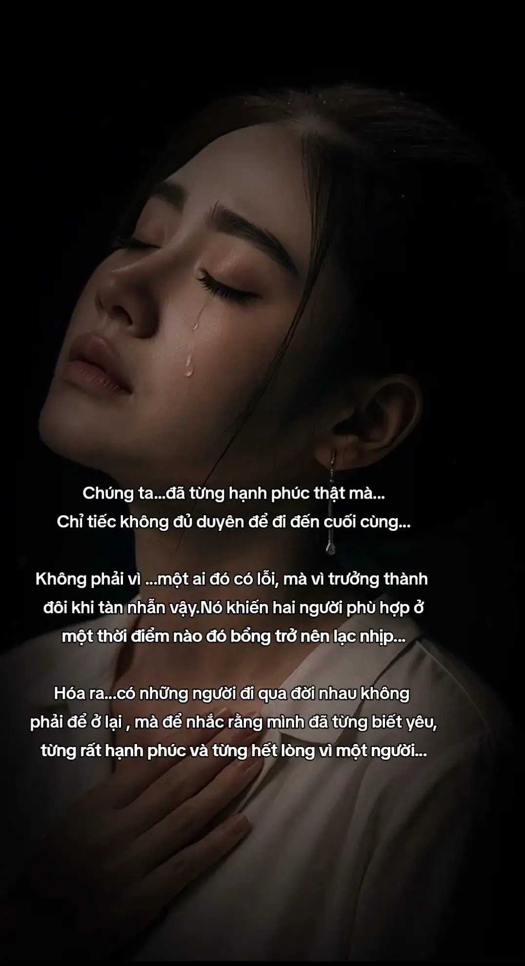 Chúng ta...đã tưng hạnh phúc thật mà... Chỉ tiếc...không đủ duyên để đi đến cuối cùng...☘️❤️‍🩹#nhacbuontamtrang #fyp #mylove 