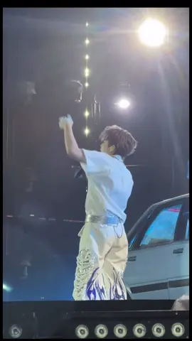 MÁ ƠI CÁI GÌ VẬY DUY ƠI ANH ĐIÊN RỒIII.ĐỦ WOW RỒI ĐÓ🥺 #HOANGDUCDUY #CAPTAINBOY #CUUCOCANH #GS25MusicFestival 