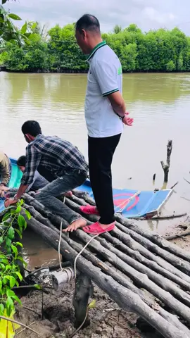 Miền tây là cở z k đó, ae ta chung xuồng😂😂nay chị mười bốn hơi nóng nha#vecamau#xuhuong #xh 