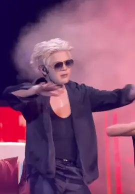 FANCAM / KHÔNG VẤN ĐỀ/ RHYDER ♥️ t trúng tiếng yêu rồi bây ơi 💋 Cụ thể là CHỊ YÊU RHYDER ❤️‍🔥😍 #rhyder #genfest #mbillion 