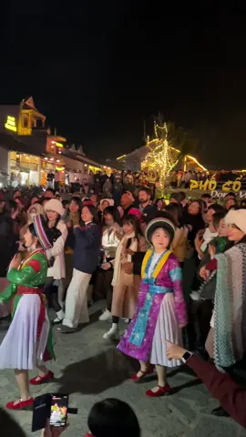 Chợ đêm Phố Cổ Đồng Văn #hagiang #phocodongvan 