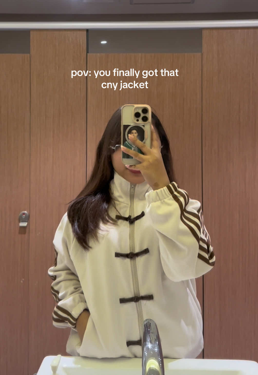 i finally gave in and bought this jacket hihi this is size large and i’m 4’11 / 125cm !! #adidaschinesenewyearjacket #chinesenewyearjacket #foryoupage #fyp #budolfinds 