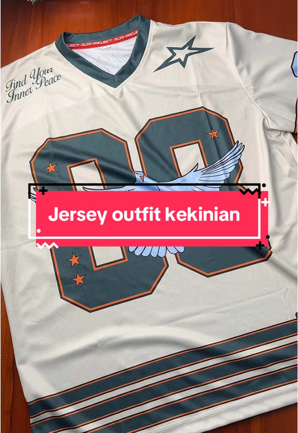 Jersey kekinian sampe tahun depan #jersey #jerseyolahraga #jerseyvintage #jerseyoutfit #modalkontendoang 