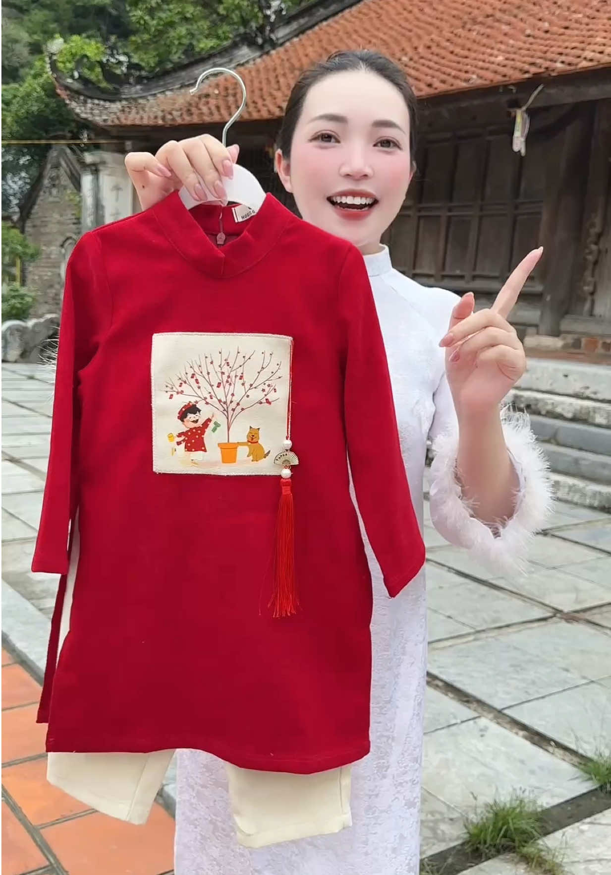 Áo dài nhung cho bé trai #meminmax95 #quanaotreem #aodaichobetrai #aodaibetrai 