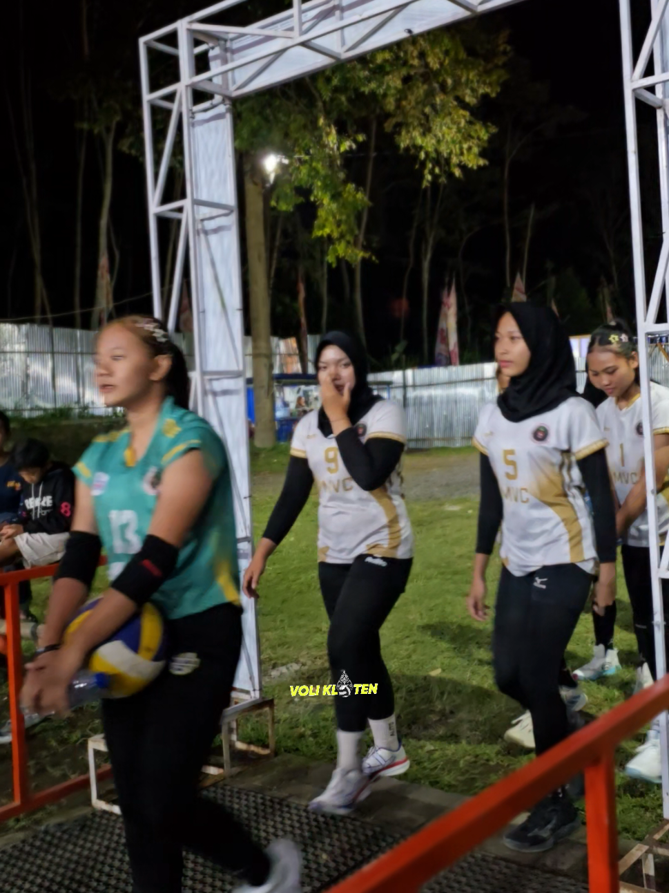 Squad MVC maguwoharjo  #volleyball #volitarkam #voliklaten 