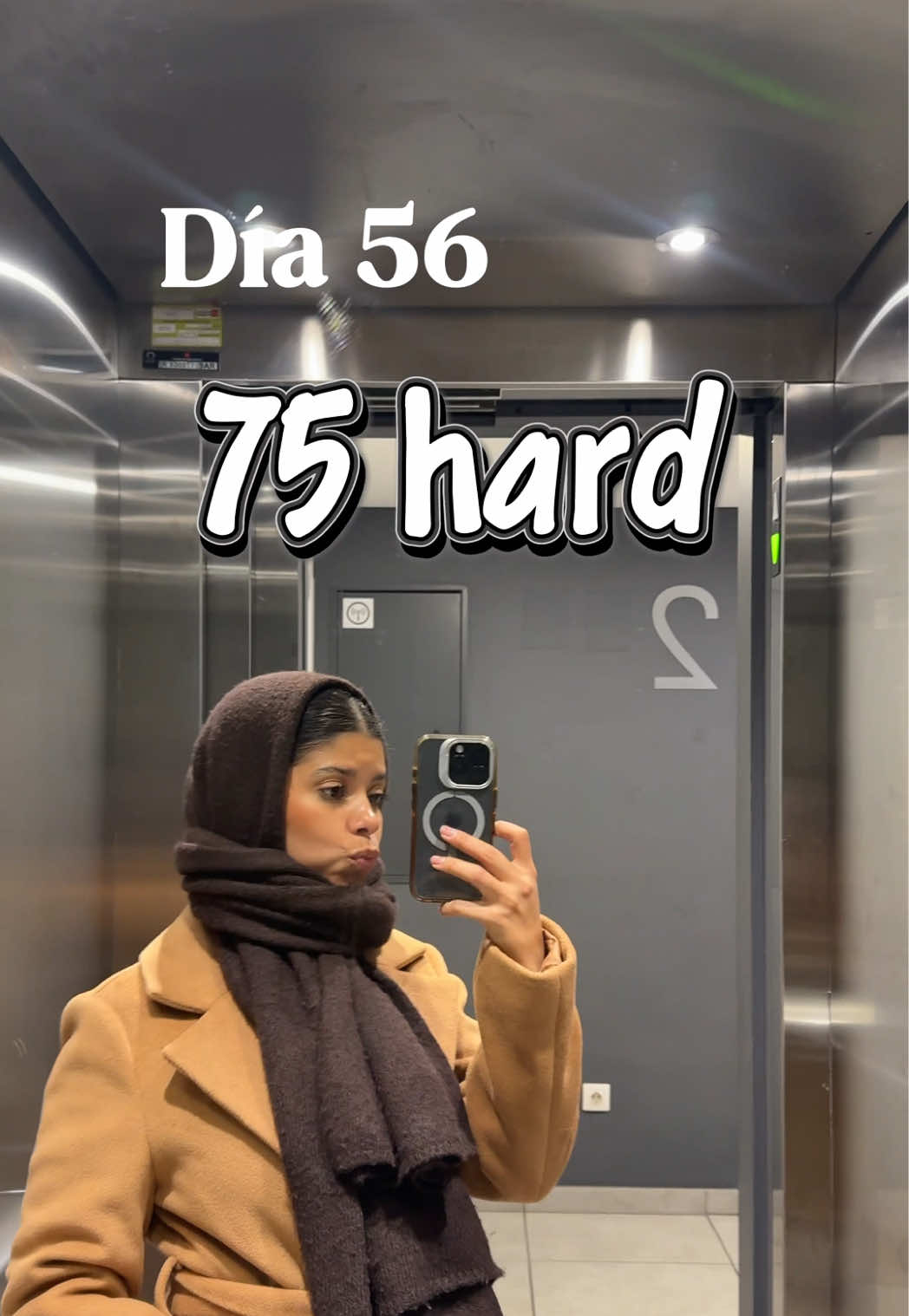 Día 56: Todos aman scrollear… hasta que ven cómo se crea. #75hard #5rules #creadorasdecontenido 