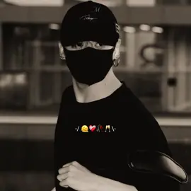 Yai Tum Acha Nahi Kartay!!! 🍂🖤... #kimtaehyung #jeonjungkook #tiktokteamunfreezemyaccount #dontflop #fyp 