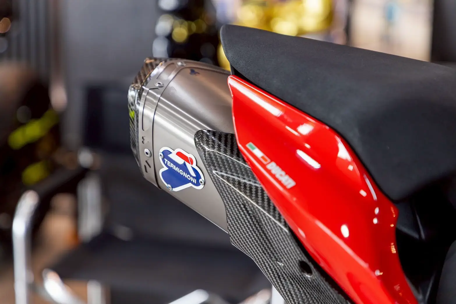 V4s สุดหล่อ #MMBIKE #MMbikeมหาชัย #Ducati #v4s 