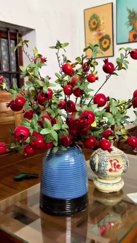 Cành lựu đỏ vàng trang trí decor tết, cắm cành lựu chơi trang trí nhà cửa #canhluu #canhluu7qua #canhluuphuquy #phukientrangtritet #decortet2026 