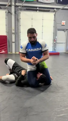 Triangle choke/armbar 🔥👊🏽 #bjj #nogi #submission #UFC 