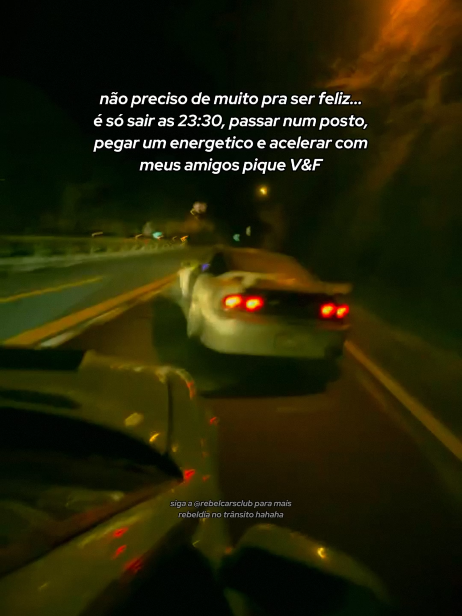 Feliz no simples hihihi #gearhead #corridaderua #carro #popsandbangs #drift