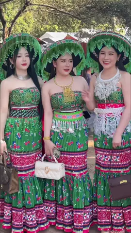 #nkaujhmoobtiktok #🇱🇦 @แม่นาง(สาวม้งลาว) @Ntximsiab🐍👩🏻‍🦰 