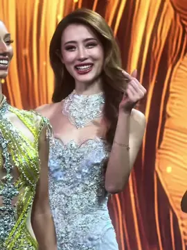 Hãy đến Miss Cosmo ! #missuniverse #misshongkong 