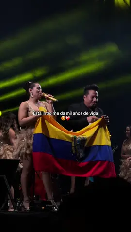 Me encantaaaaa 😍 . . . #corazonserrano #accesoalcorazón #tomandocerveza #ecuador #peru 