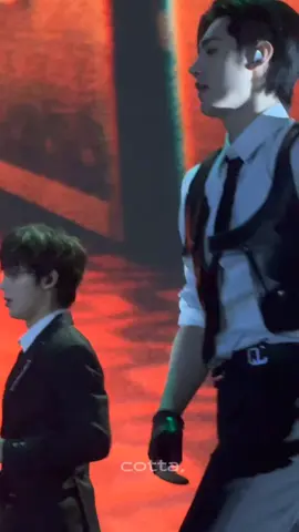 Enhypen 5th ENniversary Night Sunghoon Enhypen - No doubt (cr. hooncotta)  #sunghoon #enhypen #sunghoonenhypen 