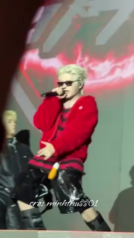 Diễn 45' bên Genfest rồi lại chạy sang diễn con 🐔 tiếp đúng là RHYDER cháy không cần xăng mà #RHYDER #jollibeevietnam #jollibee20 #thejollyday #fyp 