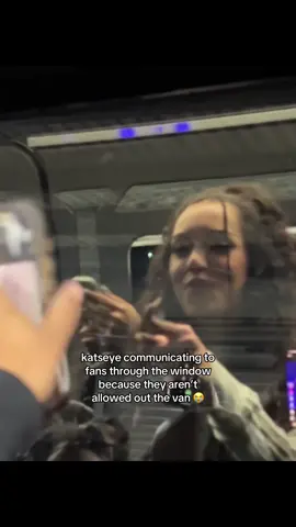 so sweet of them to do!! #fyp #katseye #viral #actives? #blowup @KATSEYE 