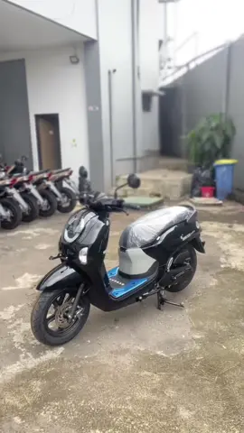 Scoopy fashion black 🖤 #scoopyfashionblack #scoopyblack #scoopygen6