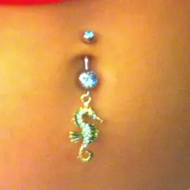 #bellybuttonpiercing #piercing #fyp #xyzabc #viral 