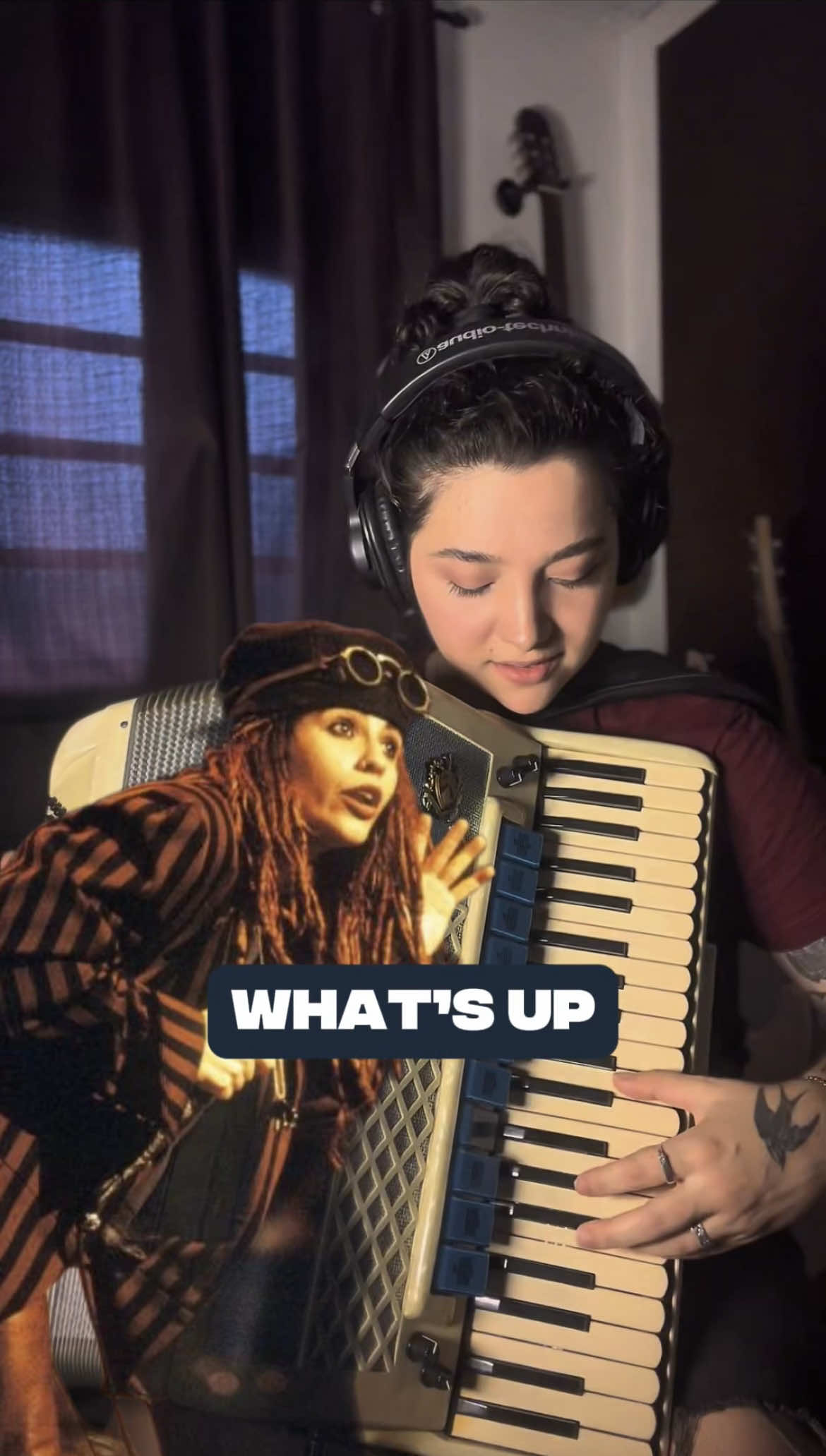 Entrando na Trend, mas de um jeito diferente haha  What’s Up - 4 Non Blondes na sanfona 🪗 #trend #acordeon #whatsup #fy #whatsupdocchallenge 